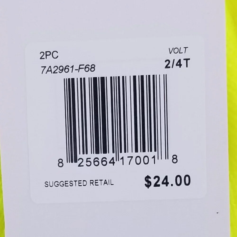 NWT Nike Beanie and Glove/Mitten 2-Piece Set Volt Yellow Toddler 2/4 Winter